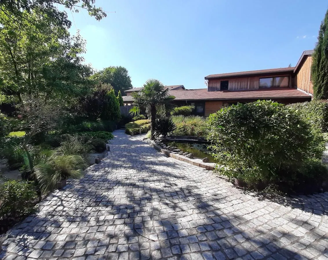 Hotel Le Clos Du Bois Joli Lagnieu